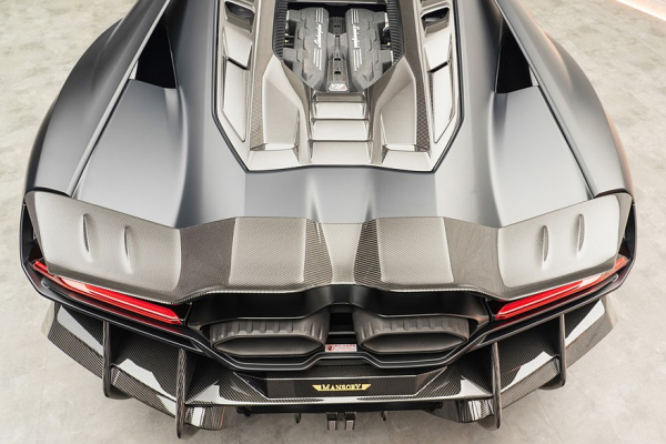 Mansory Initiate на базе Lamborghini Revuelto: подкормленный V12 и новые грани дизайна