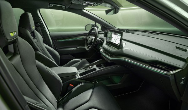 Skoda Enyaq RS обновлена вслед за базовой моделью