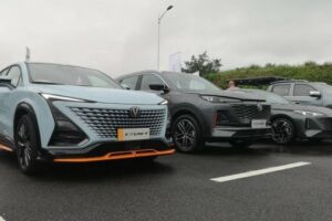 Раскрыта разница в ценах на автомобили Changan в Китае и России