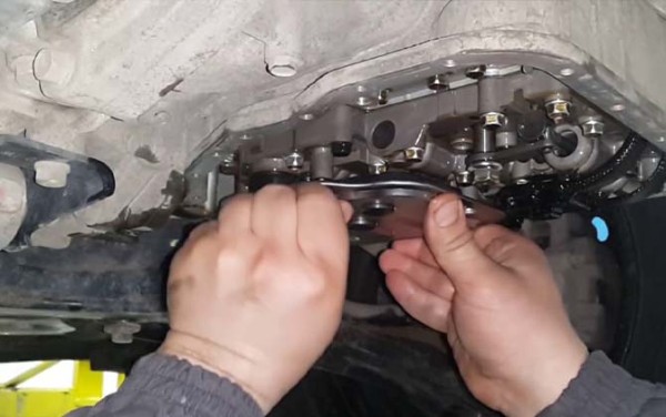 Замена масла в АКПП Hyundai Accent