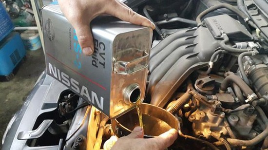 Замена масла своими руками в АКПП Nissan Juke
