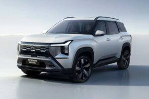 Представлен семиместный кроссовер Mitsubishi Destinator