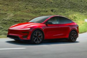 Обновленная Tesla Model Y: теперь и топ-версия Performance