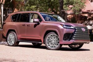 Концепт Lexus Glam LX: гримерка на колесах