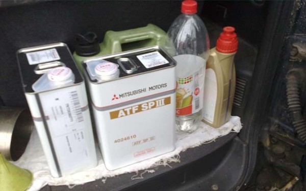 Полная и частичная замена масла в АКПП Mitsubishi Pajero 4 своими руками