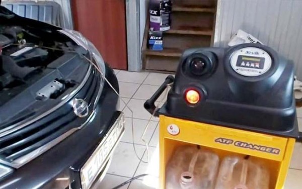 Полная и частичная замена масла в АКПП Nissan Tiida