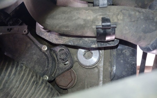 Полная и частичная замена масла в АКПП Nissan Almera G15 своими руками Полная и частичная замена масла в АКПП Nissan Almera G15 своими руками