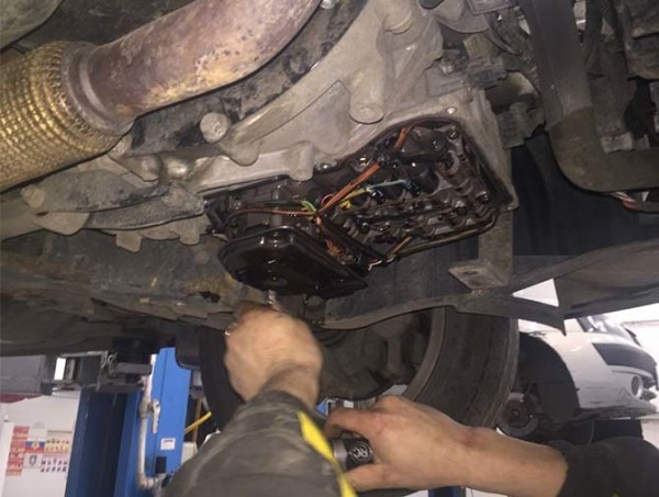 Полная и частичная замена масла в АКПП Polo Sedan своими руками Полная и частичная замена масла в АКПП Polo Sedan своими руками