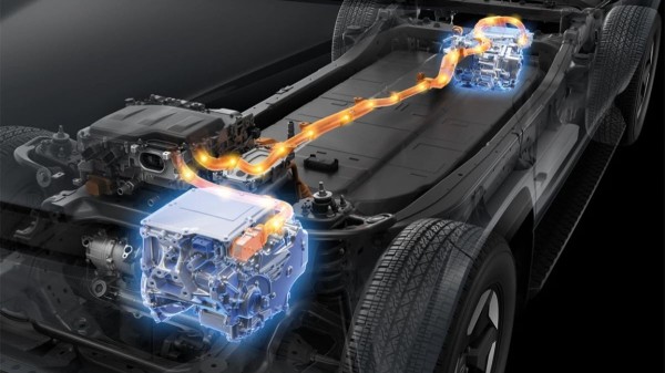 Новый пикап Toyota Hilux: рабочая лошадка на батарейках Новый пикап Toyota Hilux: рабочая лошадка на батарейках