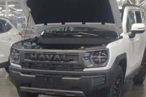 Haval H3 2026: рестайлинг российской версии. Первые «живые» фото и подробности (+актуальные цены и комплектации)