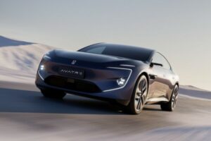 До России добрался седан Avatr 12: версии и цены