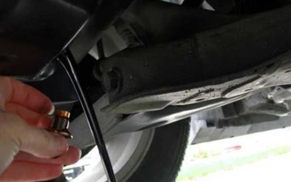 Полная и частичная замена масла в АКПП Renault Sandero