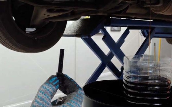 Полная и частичная замена масла в АКПП Renault Sandero