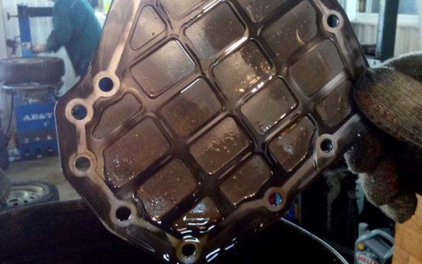 Полная и частичная замена масла в АКПП Лада Калина 2 своими руками