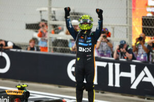 Новый чемпион «Формулы‑1» Норрис будет выступать под первым номером в сезоне‑2026