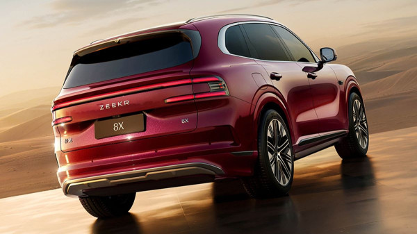 Новый кроссовер Zeekr 8X предстал на фирменных изображениях