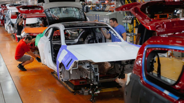 Концерн Stellantis в 2025 году: грандиозные убытки и новая стратегия