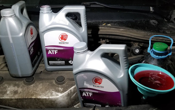 Трансмиссионное масло Idemitsu ATF в АКПП: допуски, артикулы и характеристики Трансмиссионное масло Idemitsu ATF в АКПП: допуски, артикулы и характеристики