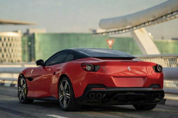 Какие модели Ferrari можно взять в аренду в Дубае