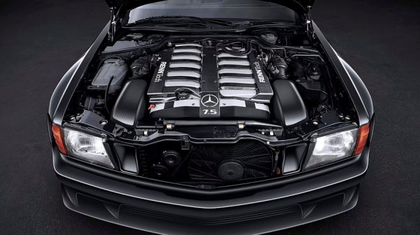 RENNtech Sledgehammer: толстый рестомод с 7,5-литровым V12 на базе Mercedes-Benz C126