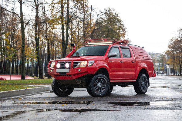 Не бита, не крашена, один хозяин: опыт владения Toyota Hilux VII Не бита, не крашена, один хозяин: опыт владения Toyota Hilux VII