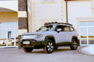 Тибет, российская сборка и 250 квадратов света: экспресс-тест Deepal G318