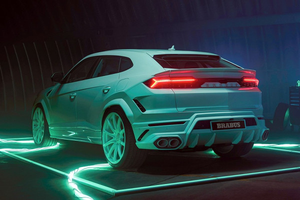 Brabus 900 на базе Lamborghini Urus SE: провокационный мятный и традиционный чёрный