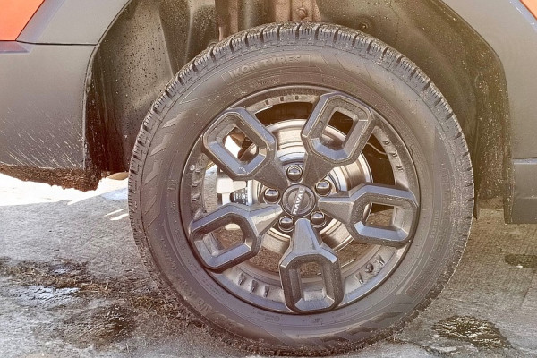 С задним дворником и совсем другим мотором: тест-драйв обновленного Haval H3