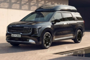 Kia Carnival High Roof: простор по разумной цене