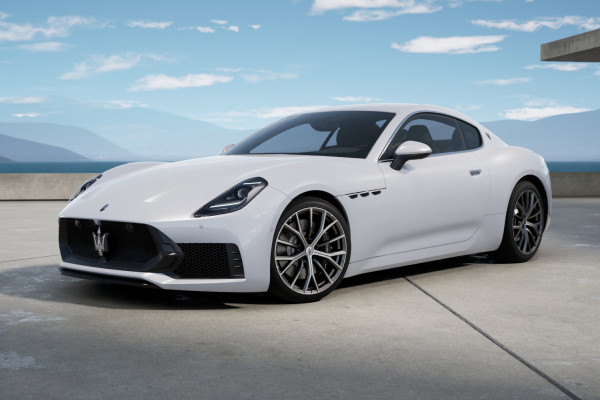 После кризиса продаж: Maserati обновила GranTurismo, GranCabrio и кроссовер Grecale После кризиса продаж: Maserati обновила GranTurismo, GranCabrio и кроссовер Grecale