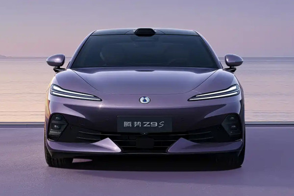 Рассекречен электроседан Denza Z9S: компактнее и спортивнее, чем Z9 Рассекречен электроседан Denza Z9S: компактнее и спортивнее, чем Z9