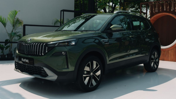 Обновленный кроссовер Skoda Kushaq дебютировал в Индии Обновленный кроссовер Skoda Kushaq дебютировал в Индии