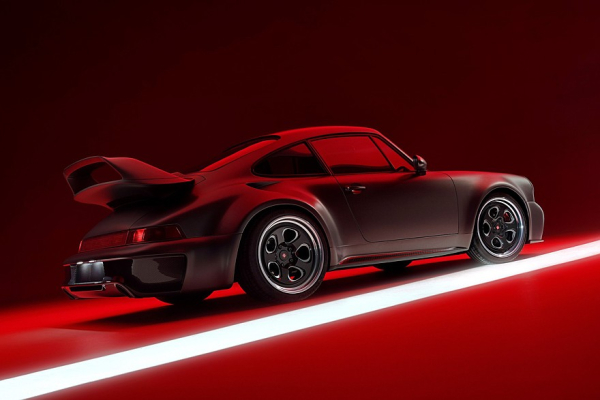 Рестомод Pogea Racing PR964 на базе Porsche 964: карбоновый кузов и три варианта мотора