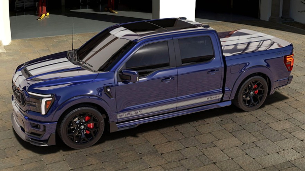 Масл-трак Shelby F-150 Super Snake SuperCrew начинает охоту на Ram 1500 Rumble Bee SRT Масл-трак Shelby F-150 Super Snake SuperCrew начинает охоту на Ram 1500 Rumble Bee SRT