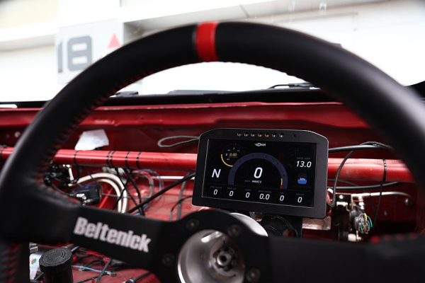 Ford Mustang с правым рулем: железный конь для RDS GP Ford Mustang с правым рулем: железный конь для RDS GP
