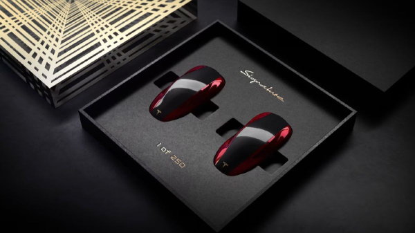 Tesla Model S и X все-таки обрели прощальную спецверсию