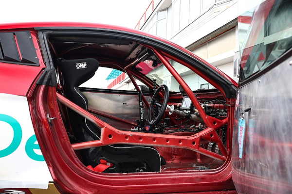 Ford Mustang с правым рулем: железный конь для RDS GP Ford Mustang с правым рулем: железный конь для RDS GP